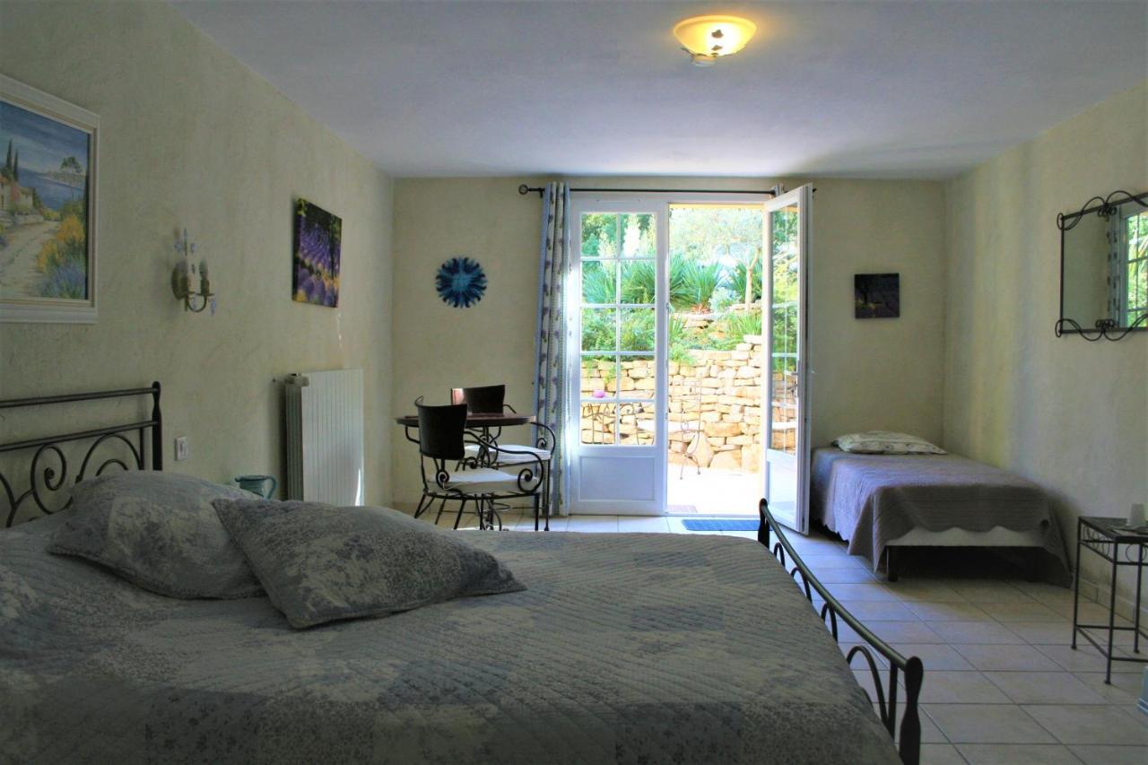 Le Mas Des Tarentes Chambres D'Hotes Trans-en-Provence Exterior foto